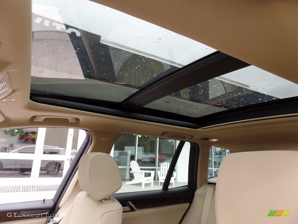 2016 X3 sDrive28i - Alpine White / Sand Beige photo #12