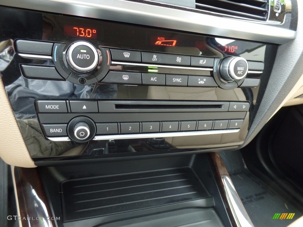 2016 X3 sDrive28i - Alpine White / Sand Beige photo #19