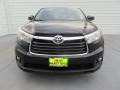 Attitude Black Metallic - Highlander XLE Photo No. 2