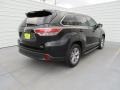 Attitude Black Metallic - Highlander XLE Photo No. 7