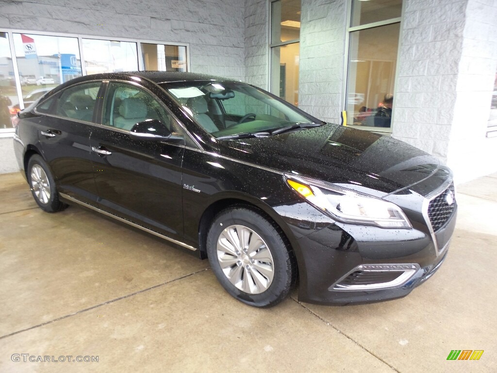 2017 Sonata SE Hybrid - Phantom Black / Gray photo #1