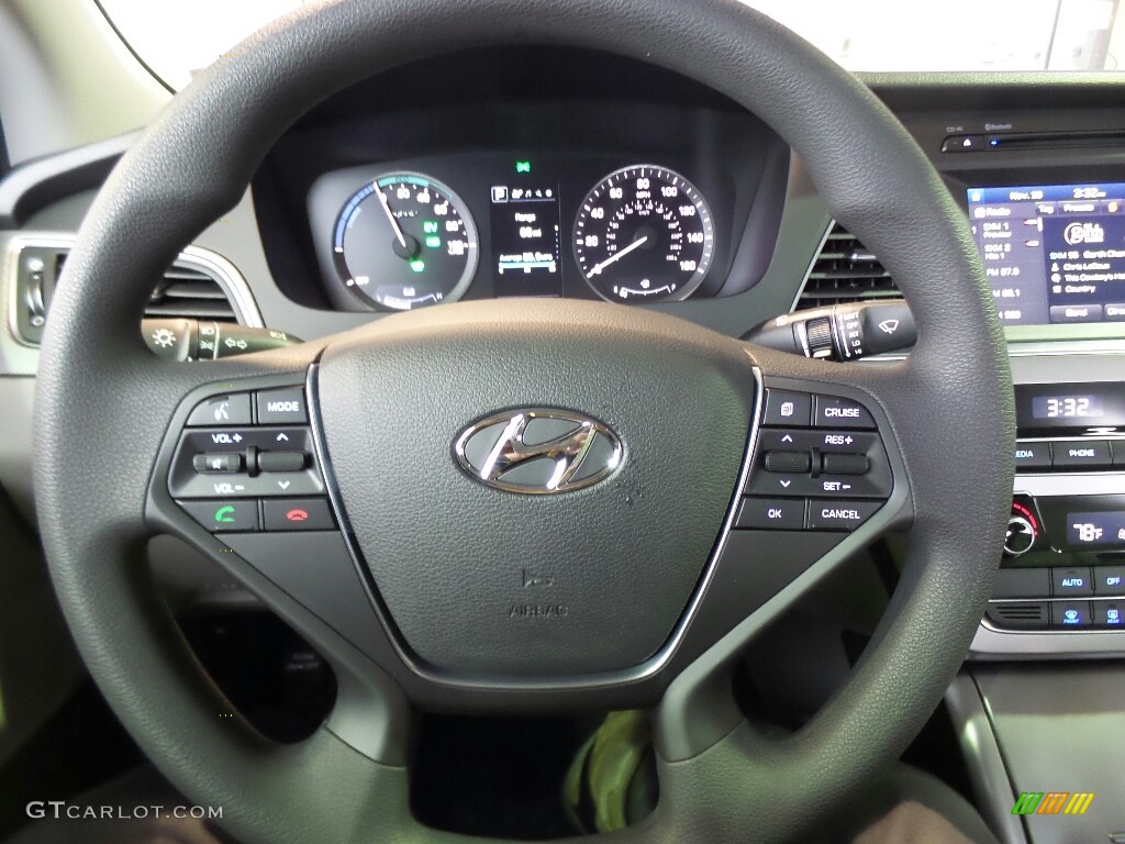 2017 Hyundai Sonata SE Hybrid Gray Steering Wheel Photo #117273610