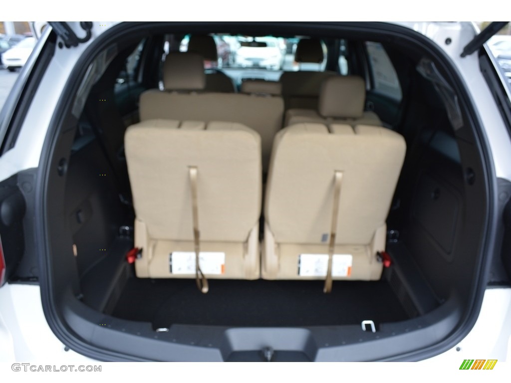 2017 Explorer XLT 4WD - White Platinum / Medium Light Camel photo #9