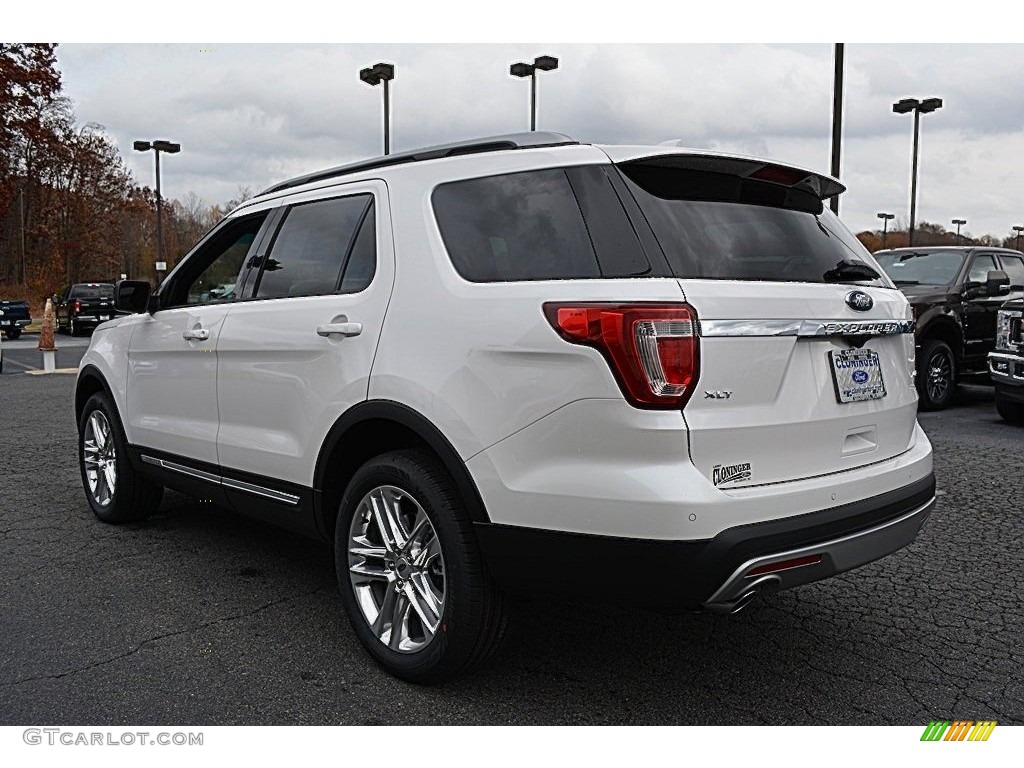 2017 Explorer XLT 4WD - White Platinum / Medium Light Camel photo #22