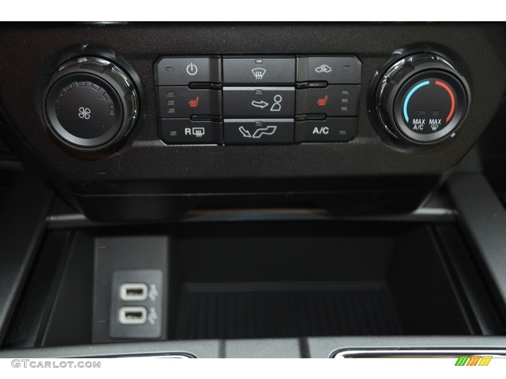 2017 Explorer FWD - Ingot Silver / Medium Light Camel photo #16