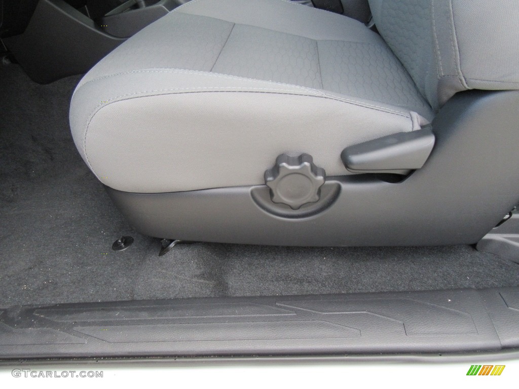 2017 Toyota Tacoma SR Access Cab Front Seat Photos
