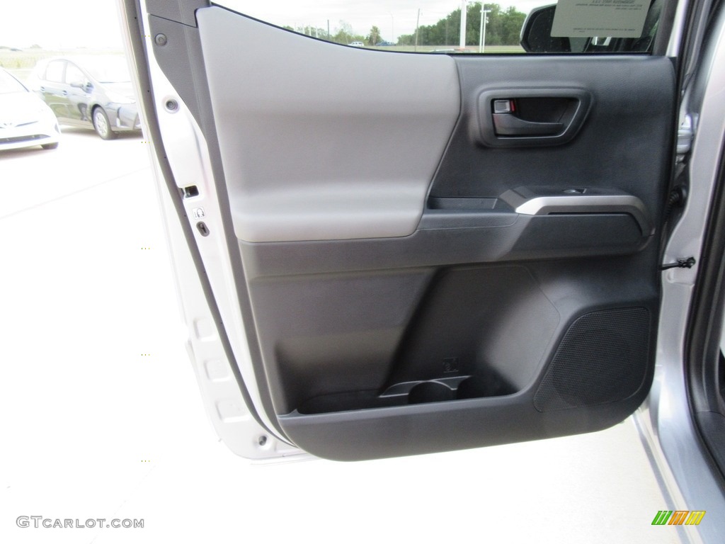 2017 Toyota Tacoma SR5 Double Cab Cement Gray Door Panel Photo #117277762