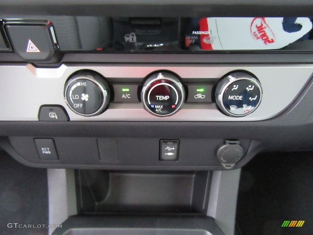 2017 Toyota Tacoma SR5 Double Cab Controls Photo #117277987