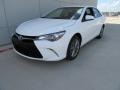 2017 Super White Toyota Camry SE  photo #7