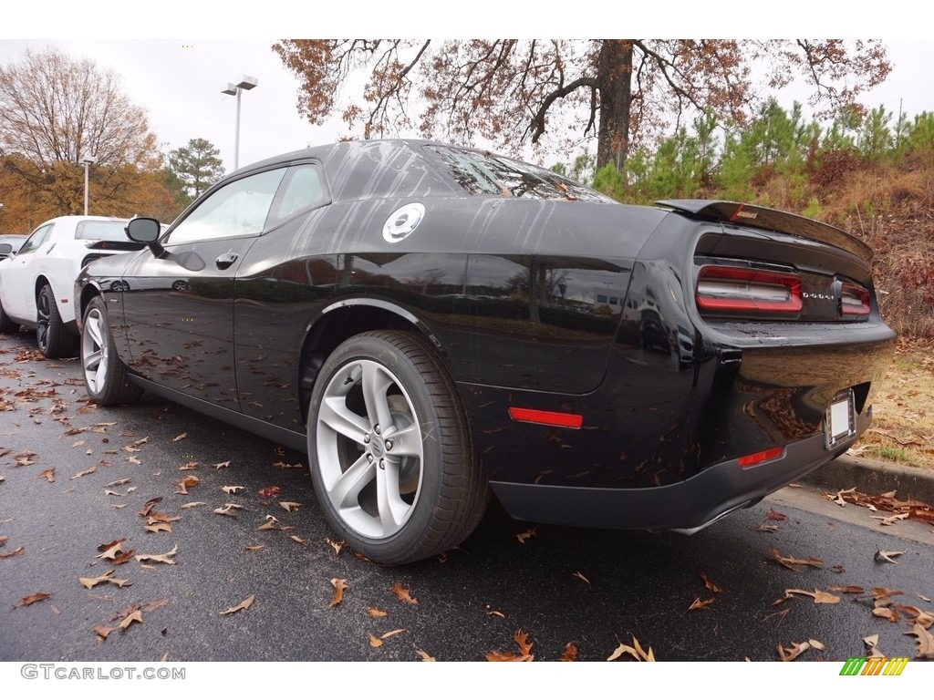 Pitch Black 2017 Dodge Challenger R/T Exterior Photo #117280450