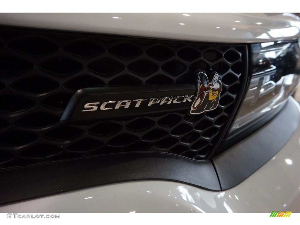 2017 Dodge Charger R/T Scat Pack Marks and Logos Photo #117280747
