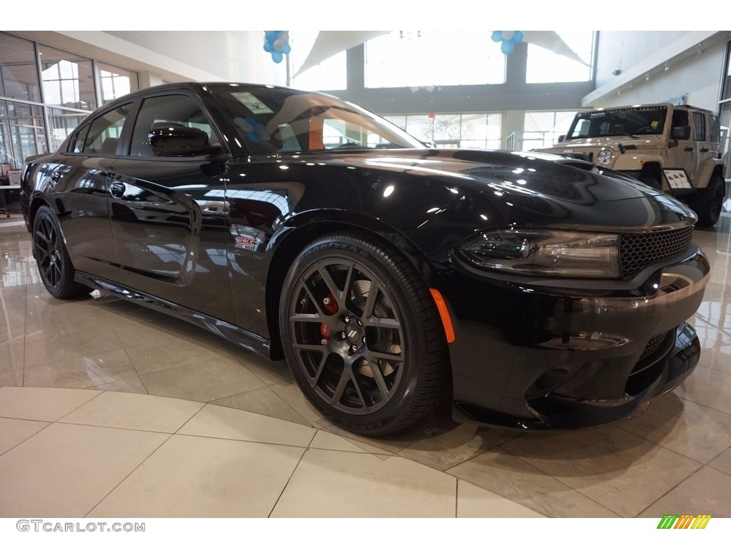 Pitch-Black 2017 Dodge Charger R/T Scat Pack Exterior Photo #117281203