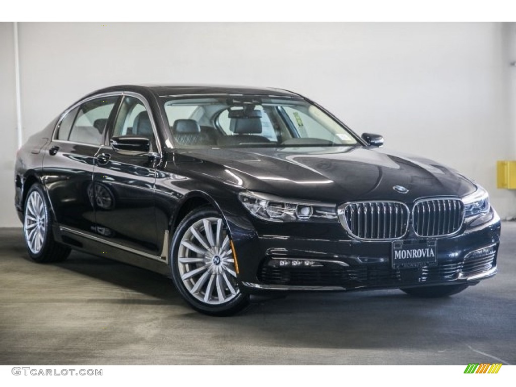 2017 7 Series 740i Sedan - Black Sapphire Metallic / Black photo #12