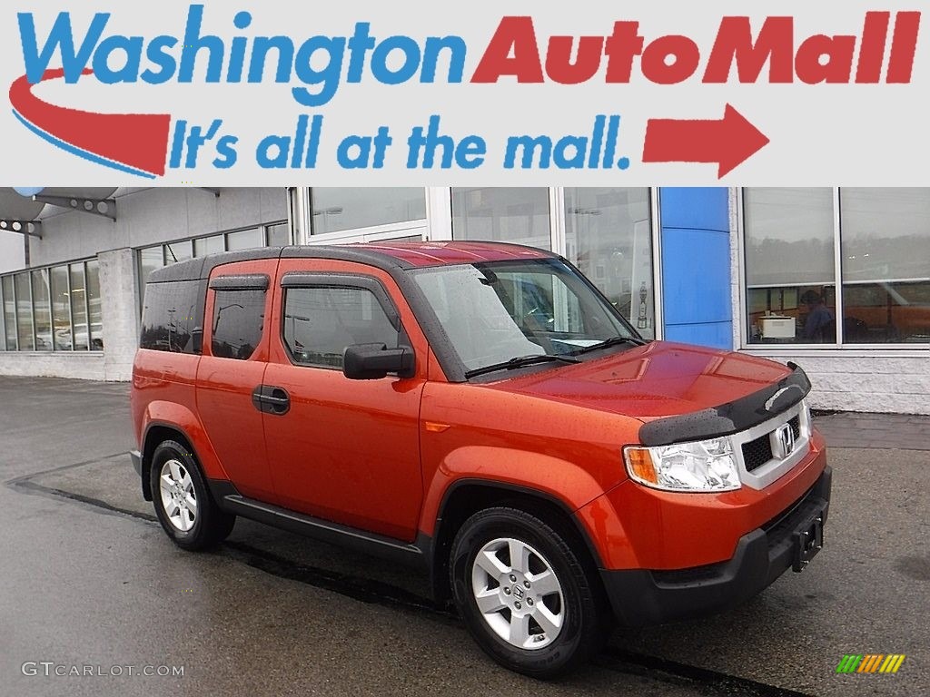 2010 Element EX 4WD - Citrus Fire Metallic / Titanium photo #1