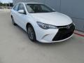 2017 Super White Toyota Camry SE  photo #1