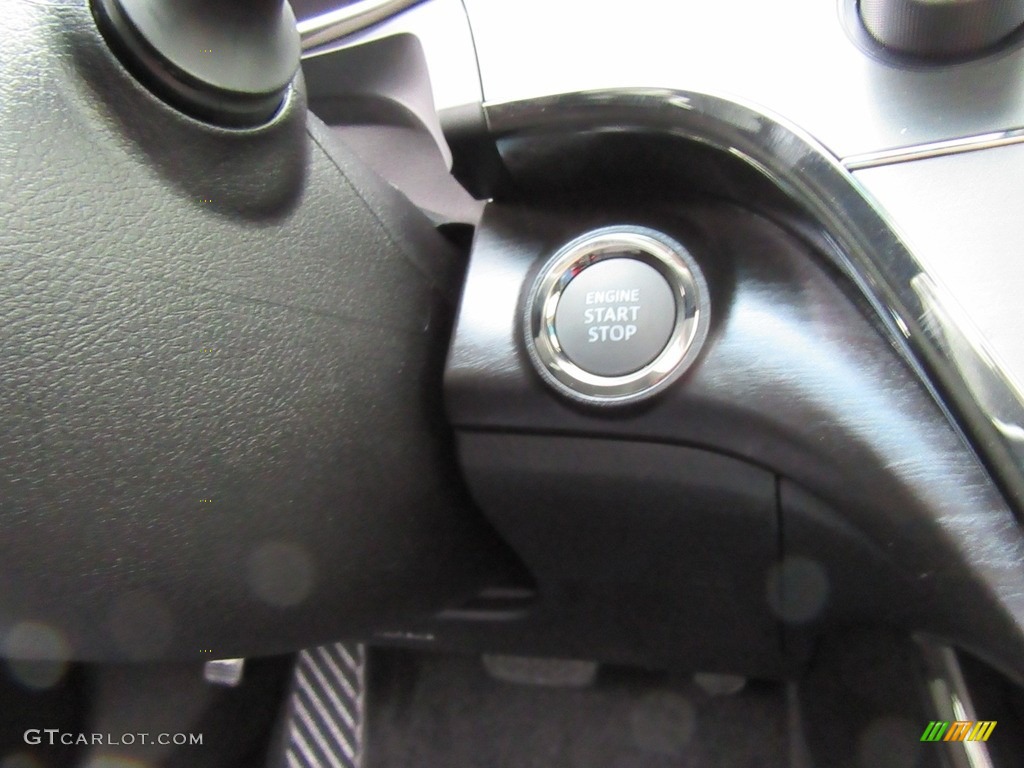2017 Toyota Avalon Limited Controls Photo #117286969