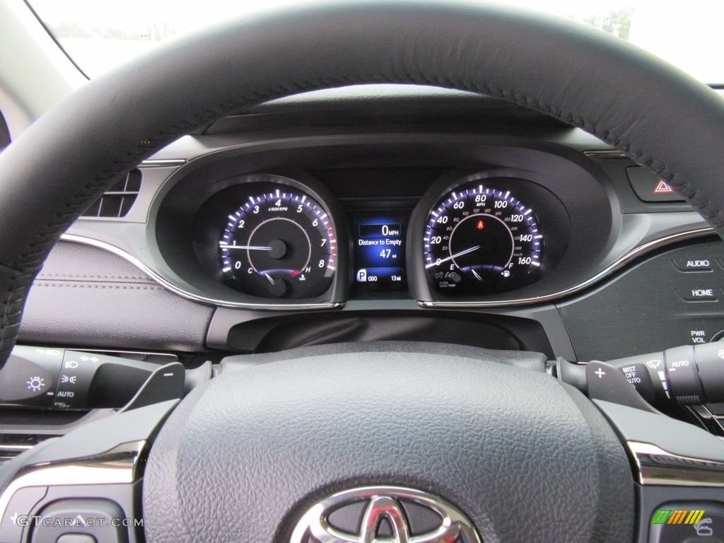 2017 Toyota Avalon Limited Gauges Photo #117286996