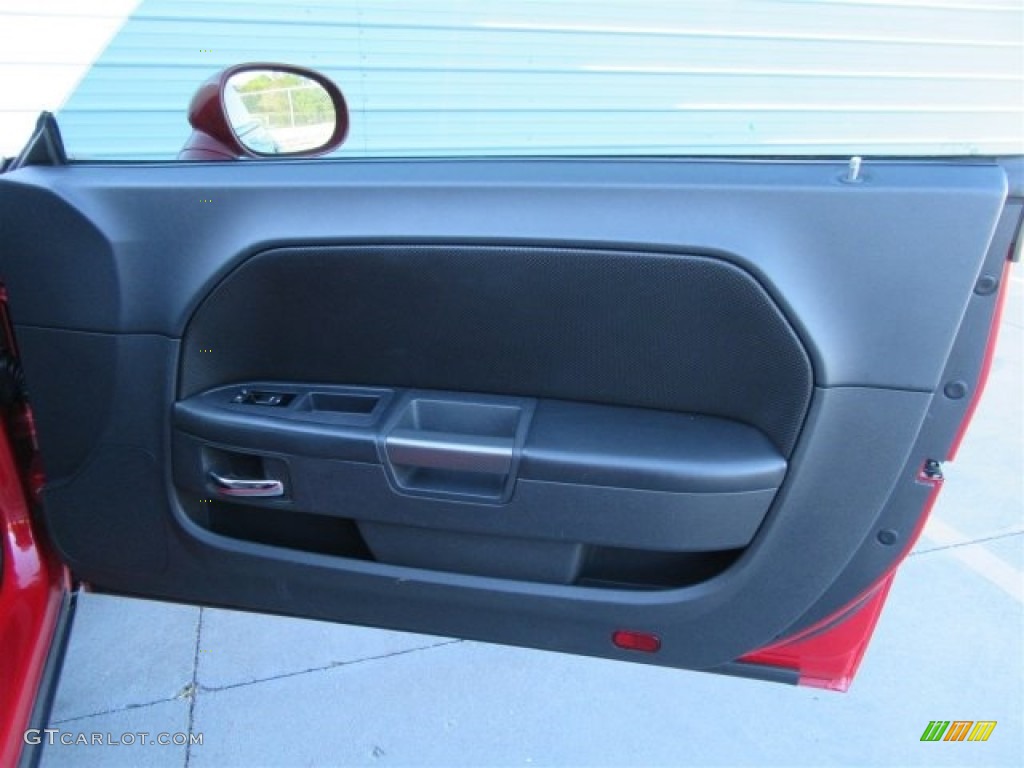 2012 Challenger R/T Classic - Redline 3 Coat Pearl / Dark Slate Gray photo #39