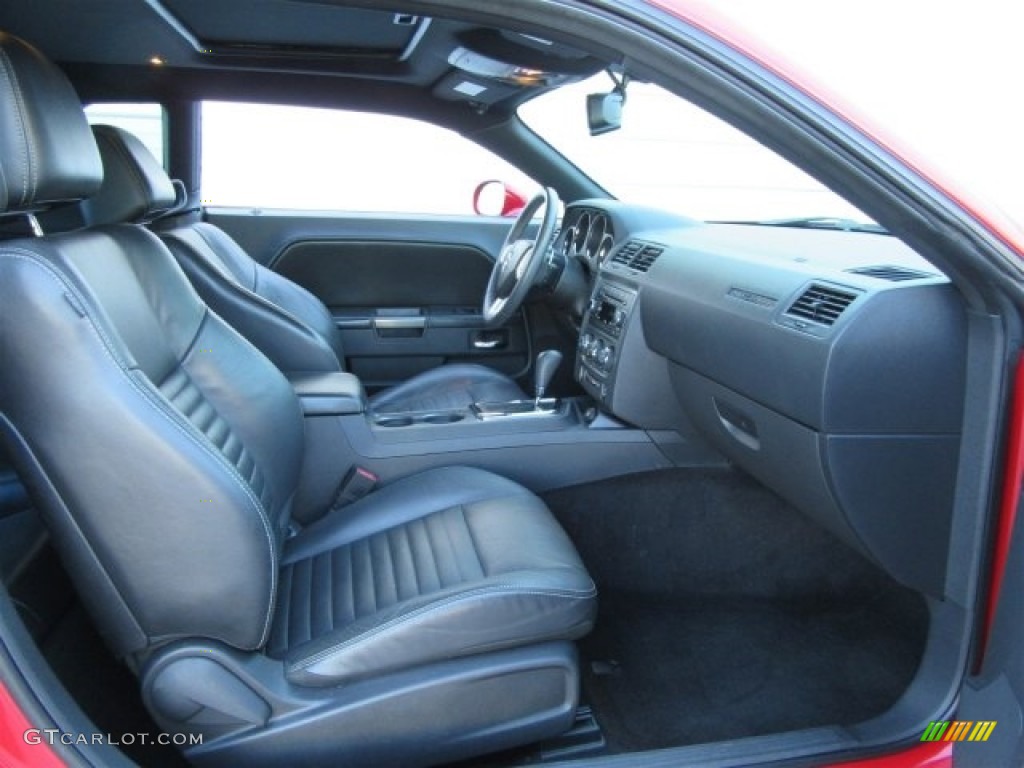 2012 Challenger R/T Classic - Redline 3 Coat Pearl / Dark Slate Gray photo #41