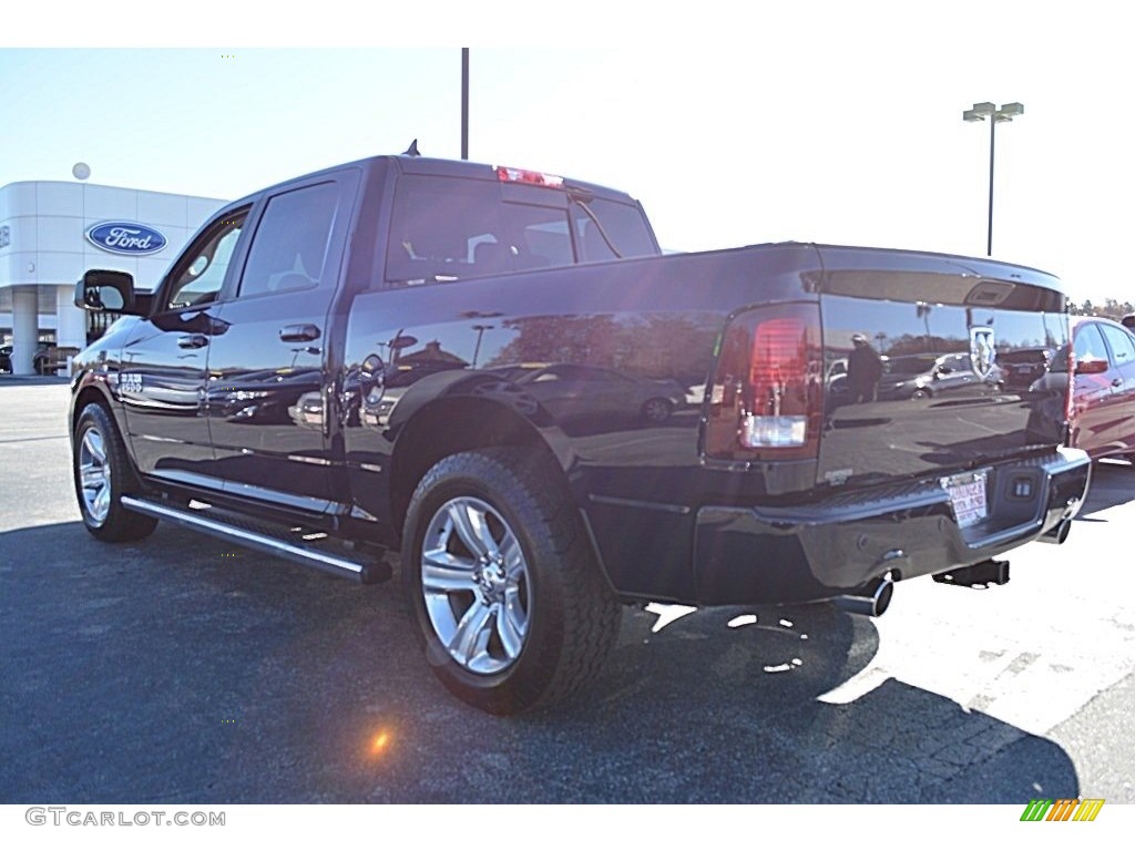 2014 1500 Sport Crew Cab - Blue Streak Pearl Coat / Black photo #5