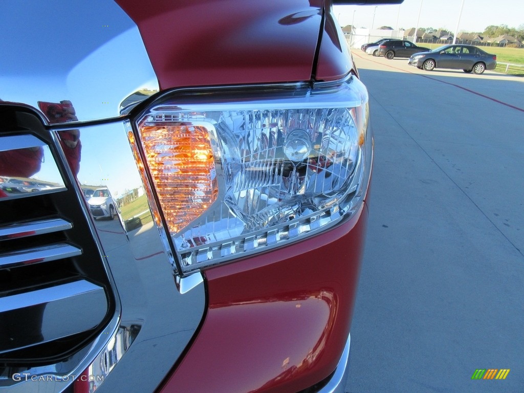 2017 Tundra SR5 CrewMax 4x4 - Barcelona Red Metallic / Graphite photo #9