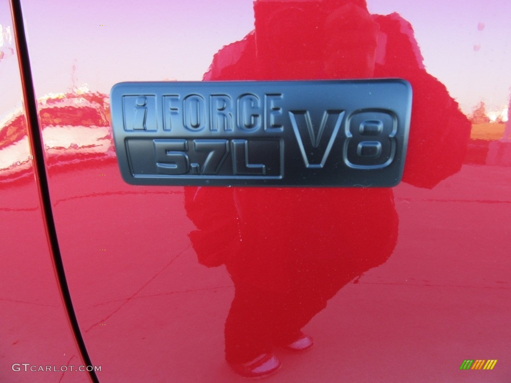 2017 Tundra SR5 CrewMax 4x4 - Barcelona Red Metallic / Graphite photo #14