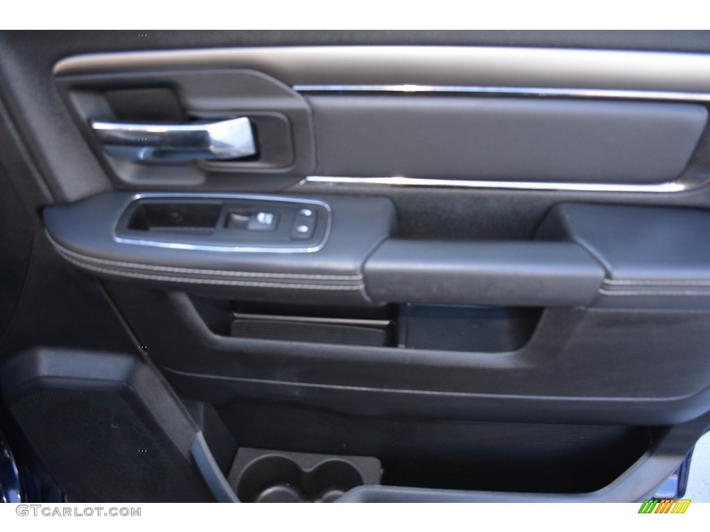2014 1500 Sport Crew Cab - Blue Streak Pearl Coat / Black photo #14