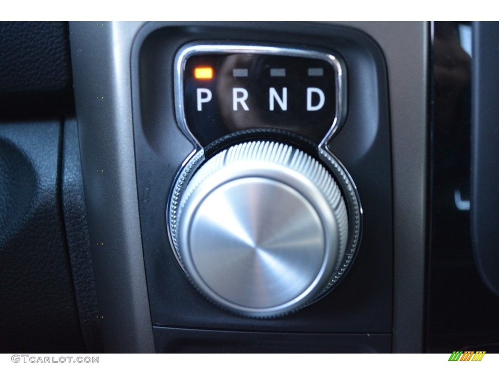 2014 1500 Sport Crew Cab - Blue Streak Pearl Coat / Black photo #20