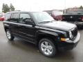 Black - Patriot Latitude 4x4 Photo No. 11