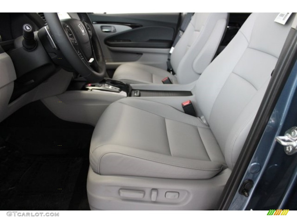 2017 Honda Pilot Touring Front Seat Photo #117296172