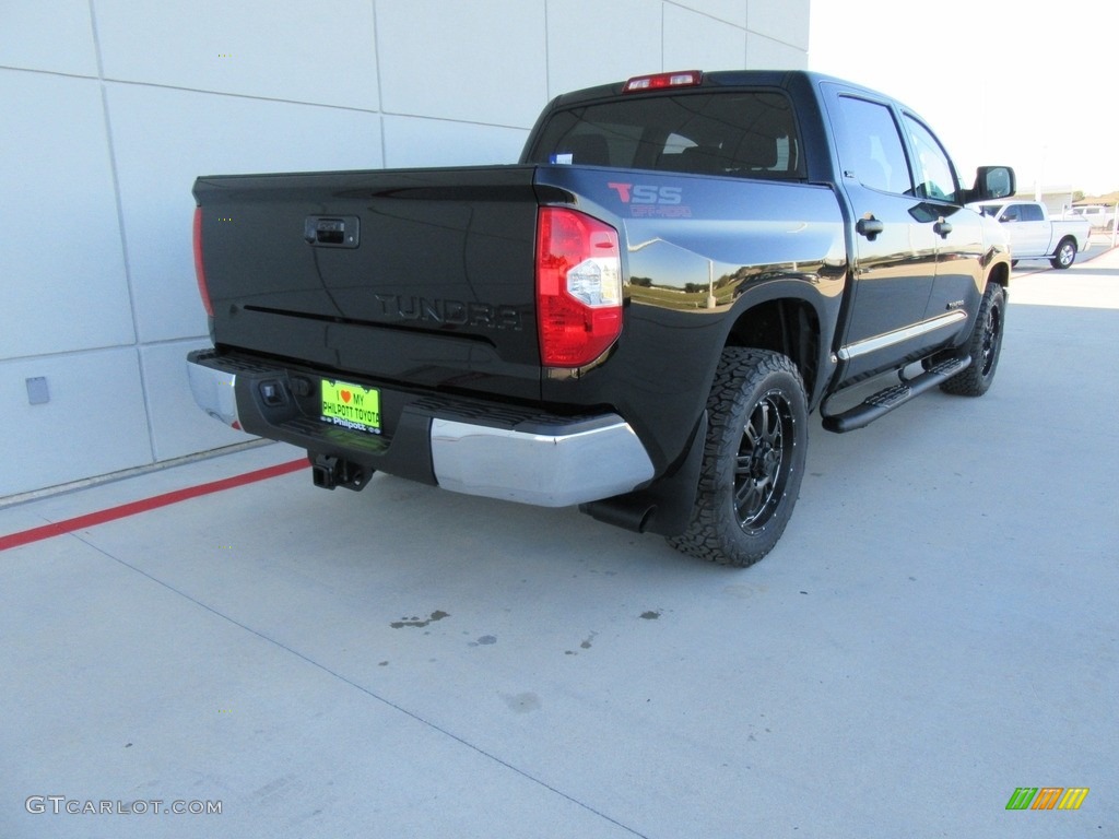 2017 Tundra SR5 TSS Off-Road CrewMax - Black / Graphite photo #4