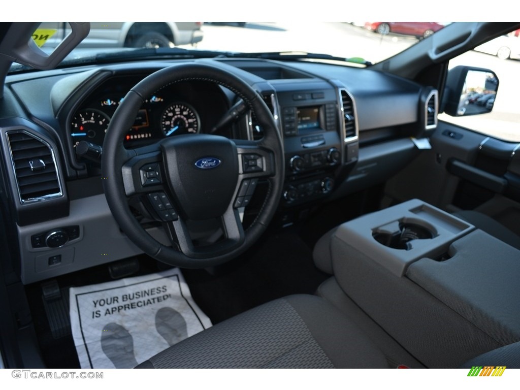 2017 F150 XLT SuperCrew 4x4 - Ingot Silver / Earth Gray photo #9