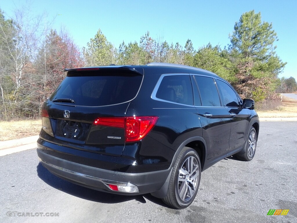 2016 Pilot Touring - Crystal Black Pearl / Black photo #6