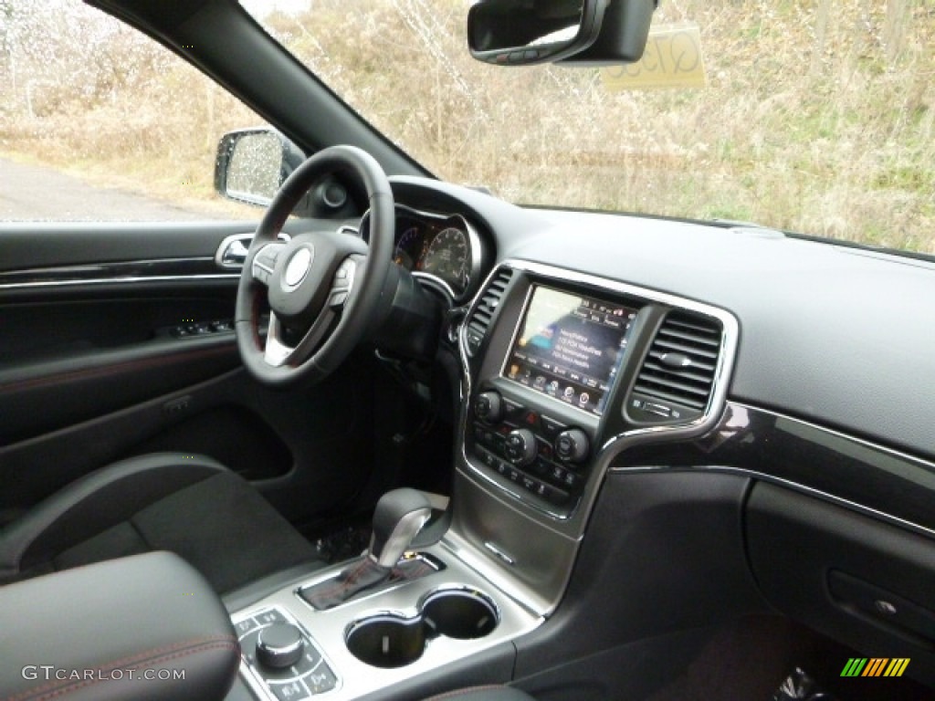 2017 Grand Cherokee Trailhawk 4x4 - Bright White / Black photo #11