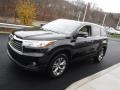 2015 Attitude Black Metallic Toyota Highlander XLE AWD  photo #6