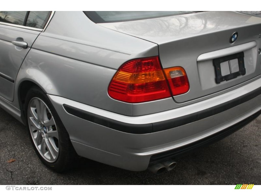 2002 3 Series 330xi Sedan - Titanium Silver Metallic / Black photo #11