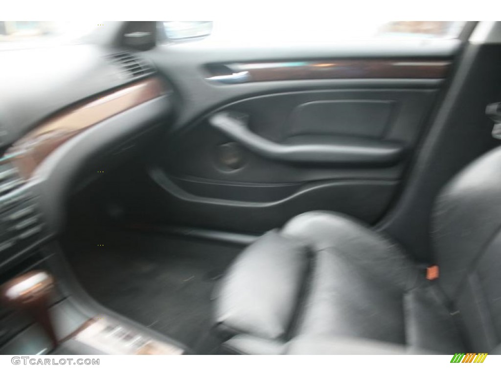 2002 3 Series 330xi Sedan - Titanium Silver Metallic / Black photo #27