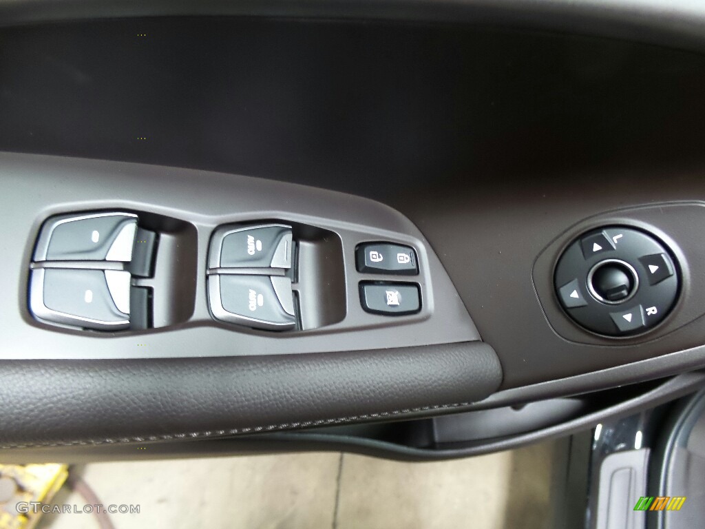 2017 Hyundai Santa Fe Sport AWD Controls Photo #117313800