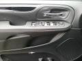 Black Onyx - Grand Caravan SE Photo No. 6