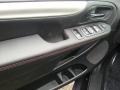 Black Onyx - Grand Caravan GT Photo No. 3