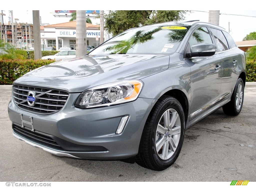 Osmium Grey Metallic 2017 Volvo XC60 T5 Inscription Exterior Photo #117322687