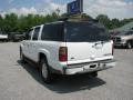 Summit White - Suburban 1500 Z71 4x4 Photo No. 8