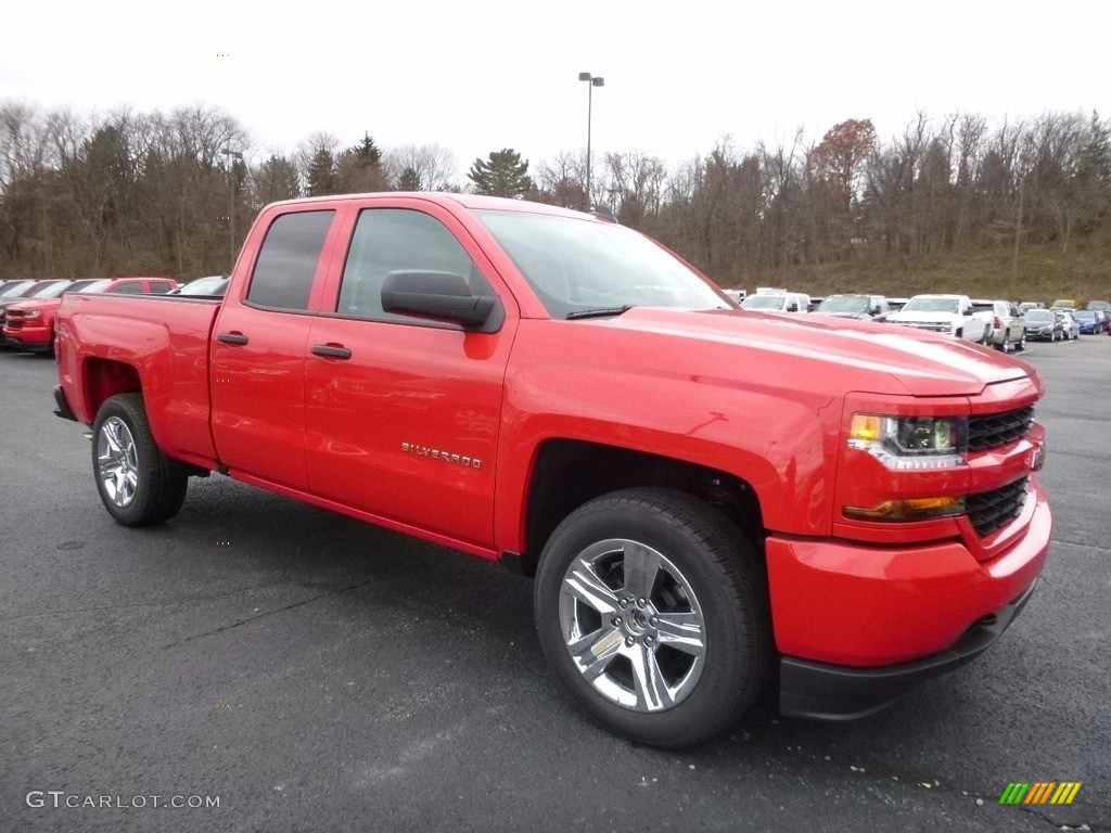 2017 Silverado 1500 Custom Double Cab 4x4 - Red Hot / Dark Ash/Jet Black photo #3