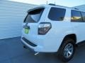 Super White - 4Runner Trail Premium 4x4 Photo No. 56
