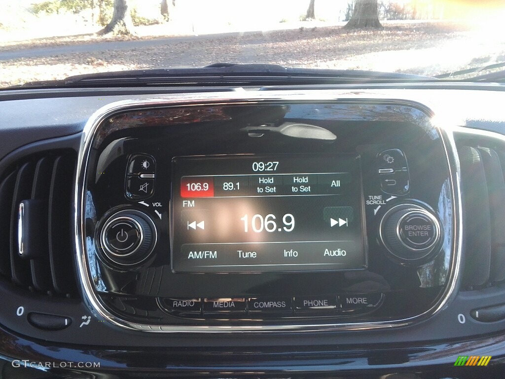 2017 Fiat 500 Abarth Controls Photo #117333778