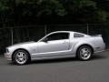 2005 Satin Silver Metallic Ford Mustang GT Deluxe Coupe  photo #3