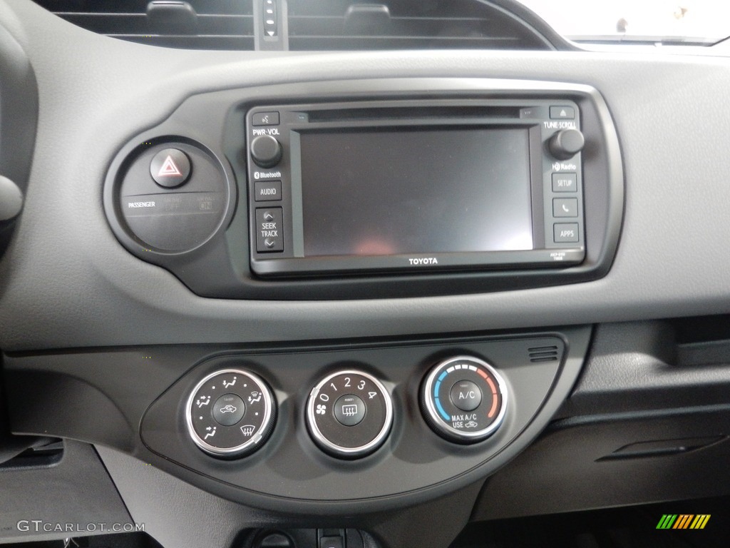 2017 Toyota Yaris 3-Door L Controls Photos