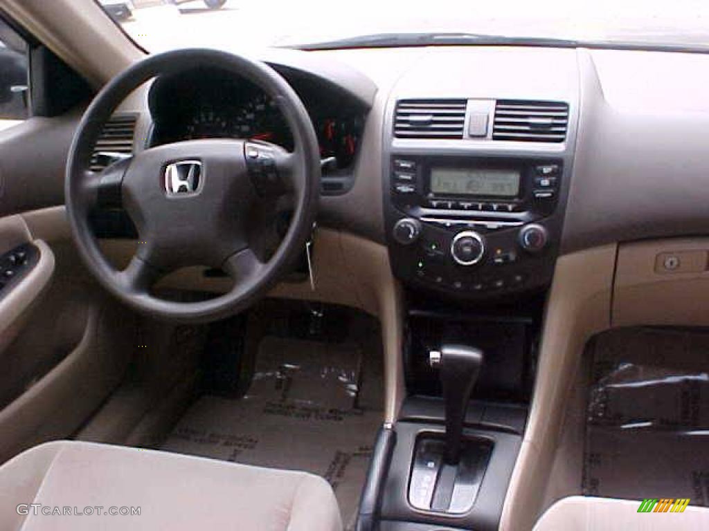 2003 Accord LX Sedan - Desert Mist Metallic / Ivory photo #11