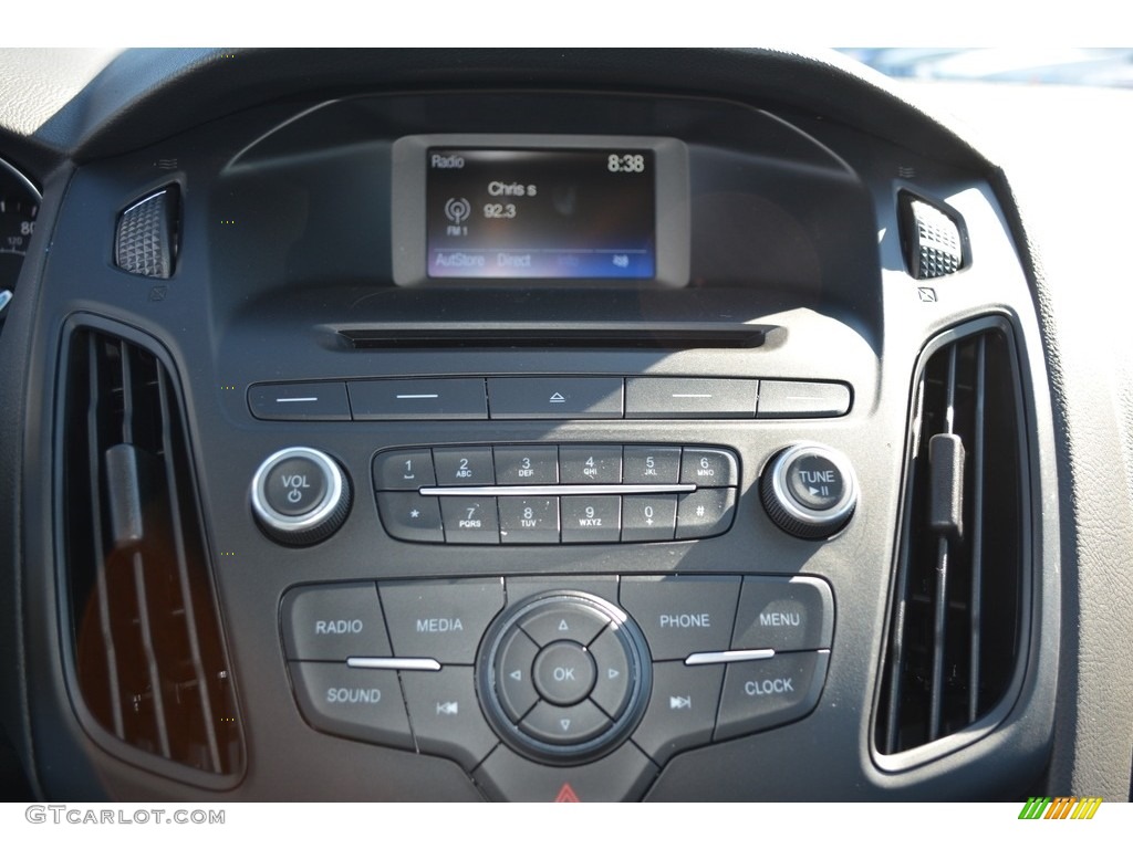 2017 Ford Focus S Sedan Controls Photo #117344254