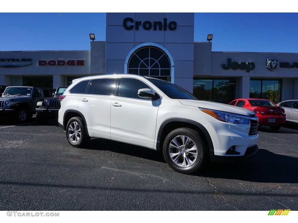 2015 Highlander XLE - Blizzard Pearl White / Almond photo #1